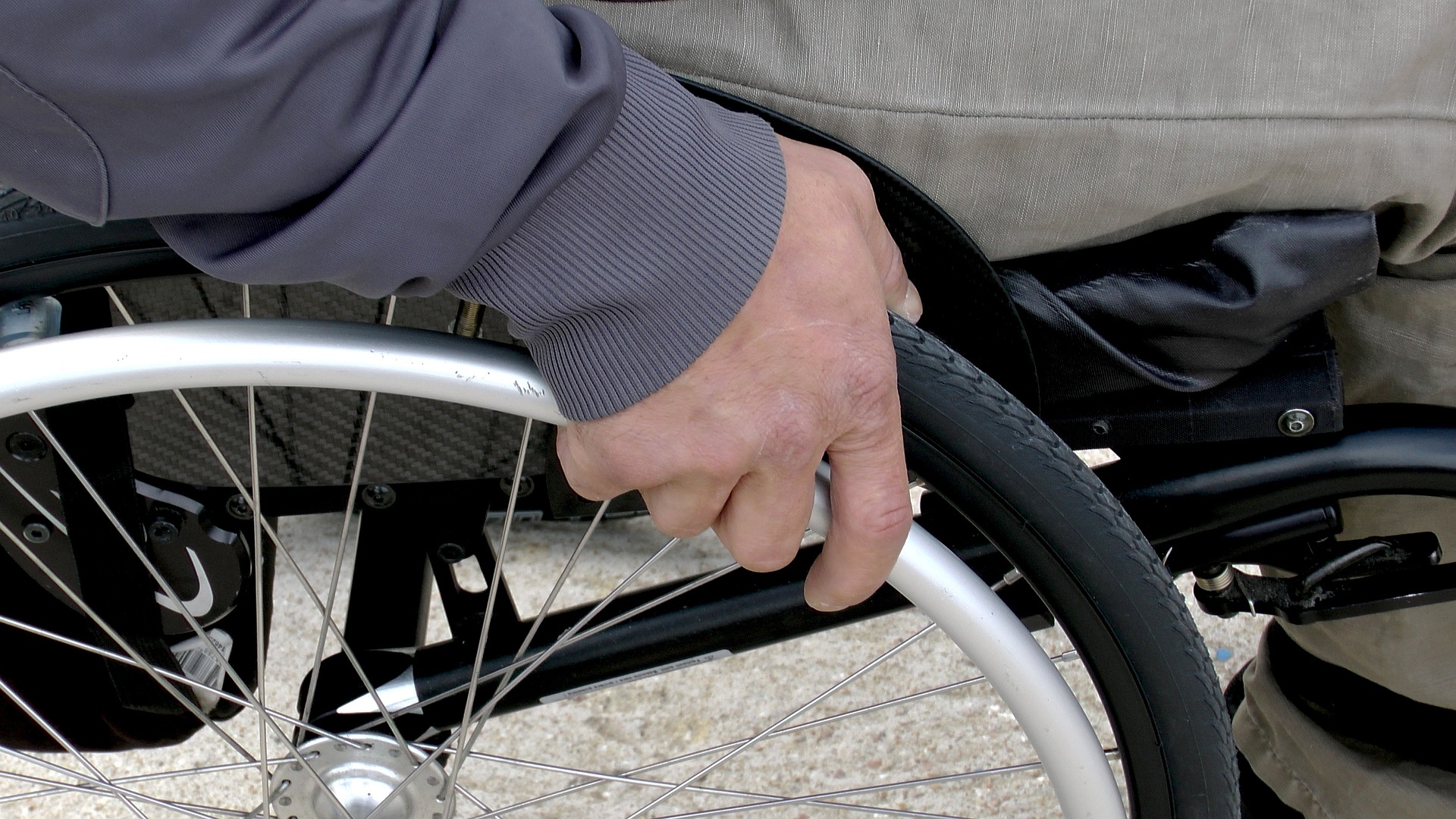 Schenkeveld Advocaten - rolstoel1